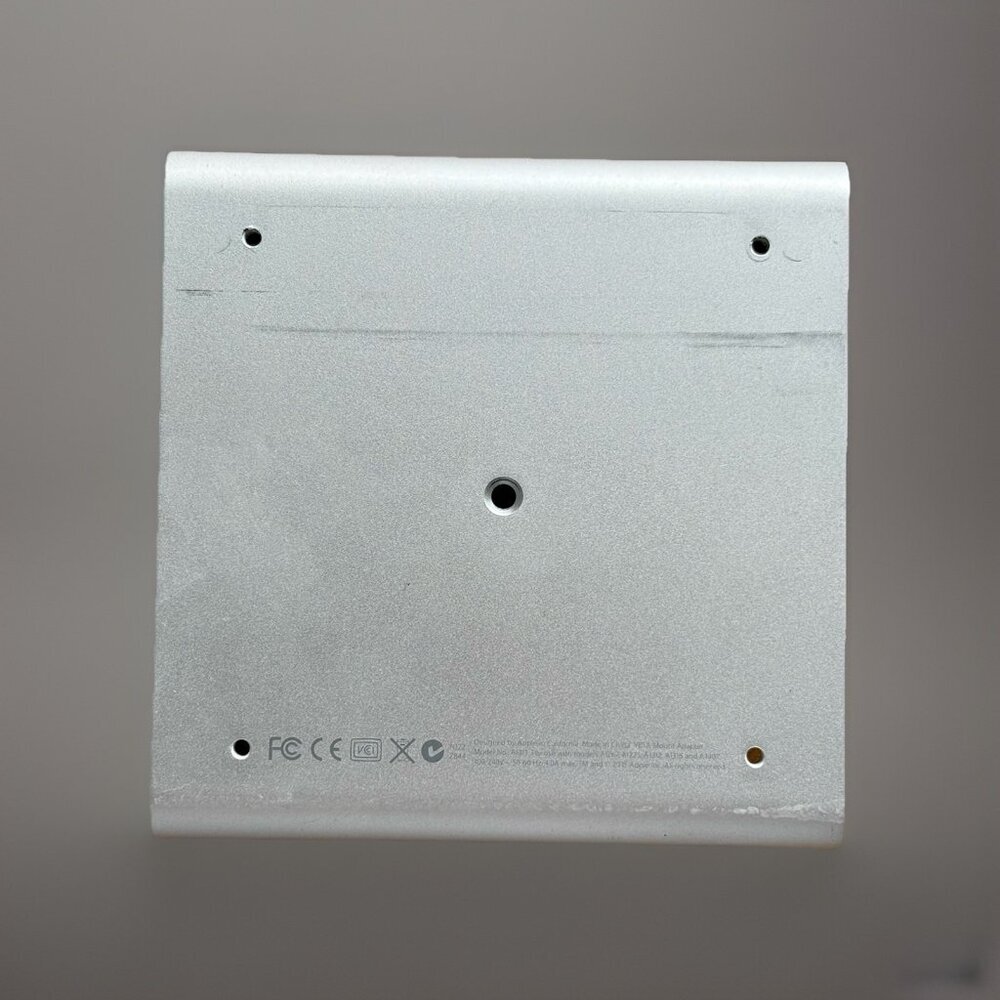 Apple VESA Mount Adapter A1313 MD179ZM/A Silver Thunderbolt Display Cinema READ!